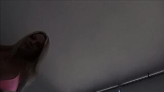Rachel Cavalli a szexy nevelő anya