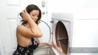 Perverz milf anyuka a fiával közösül