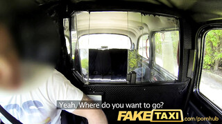 Taxis srác hármasban dug