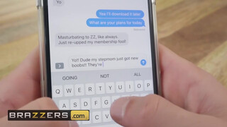 Brazzers - Alexis Fawx a hatalmas keblű nevelő anya