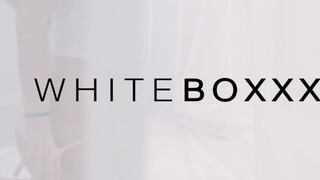 WHITEBOXXX - Clea Gaultier a szexy francia lány