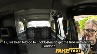 FakeTaxi - Lucie Bee a fiatal ausztrál turista