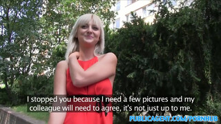 PublicAgent - cseh lány isteni mellekkel