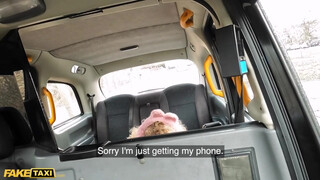 Fake Taxi - Bombázó brazil kisasszony megkúrva a taxiban