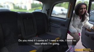 Fake Taxi - Vékony méretes cickós kolumbiai kiscsaj