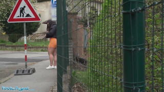 Public Agent - Csöcsös kolumbiai hölgyemény felszedve