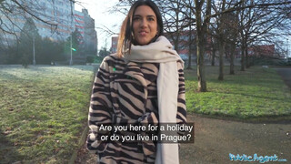 Public Agent - Lena Coxx kiborotvált picsája bekúrva
