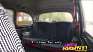 Female Fake Taxi - Nathaly Cherie a méretes kannás taxis picsa