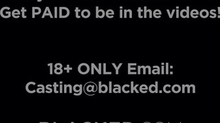 Blacked - Queenie a hatalmas cickós brazil hölgyemény