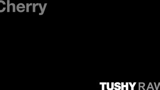 TUSHYRAW - Cherry Kiss durván popóba tolva