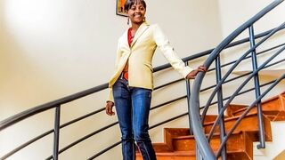 Néger amatőr casting forgatás irodai fotózásra durván megbassza a hatalmas faszú producer