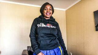 Afrikai fősulis spiné munkát keres a tanulmányaihoz