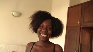 Csinos néger amatőr interracial anál casting forgatás pornóvideó