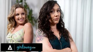 Feldühödött milf Sinn Sage félreérti a bombázó szomszéd Charlie Forde csábító közeledéseit