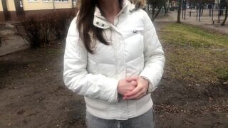 Idegen cidázza és keféli a pénzért orosz amatőrrel beszélgetve
